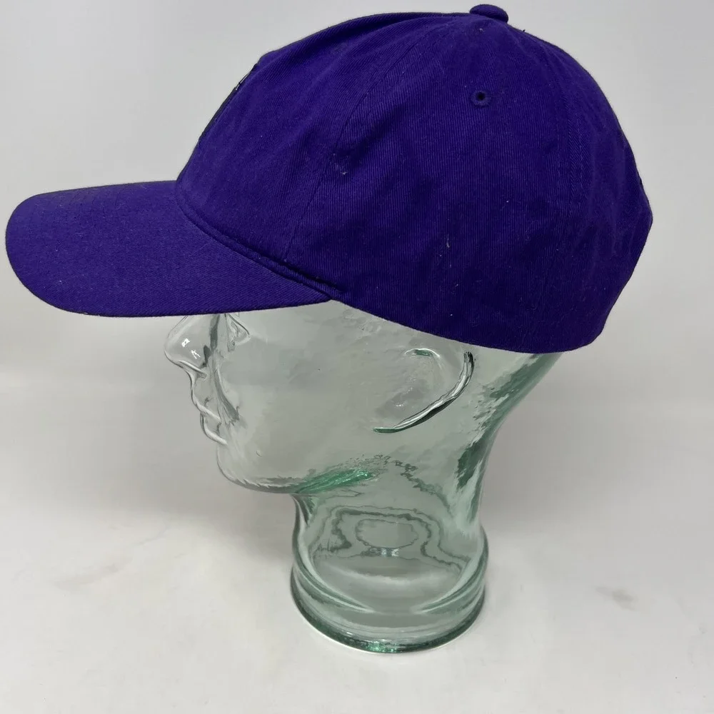 Mitchell & Ness Hardwood Classics Kobe Bryant 8 Lakers Dad Hat Purple Gold Strap